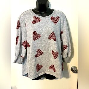Love + Lace 3/4 Sleeve grey top with hearts and rhinestones. Sz 2X